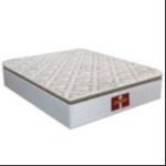 A Limpeza em Dobro faz a limpeza de colchão de casal para você.