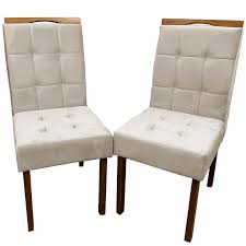 cadeira estofada branca.limpezaemdobro